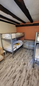 Maisons de vacances Gites les Tillets -Noyer : photos des chambres