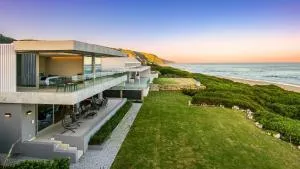 Glentana Beach Villa - Outeniekwa