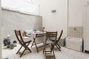 100 sqm Acropolis Apartment