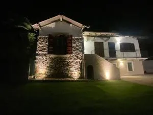 Casa Vacanze - Cà Rämà - جرافيلونا توتشه