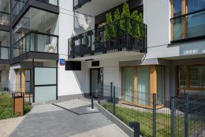 Bemowo Narwik Deluxe Studio by BookingHost