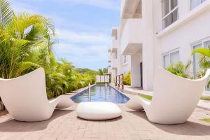 Modern 2BR Condo - minutes from Jaco Beach - PRIME location
