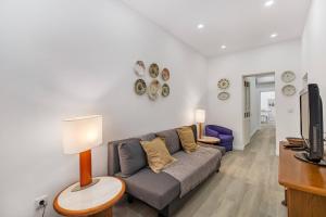 155 - Amália Apartments in Santos