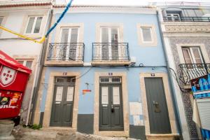 155 - Amália Apartments in Santos