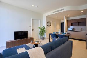 Mercury Tower Apartment with Stunning Sea Views