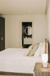 B5 The Palm Court Apartment