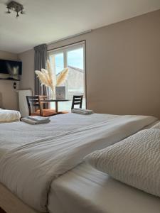 Hôtel La Métairie & Piscine