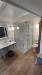B&B / Chambres d'hotes la bergerie des colles : photos des chambres