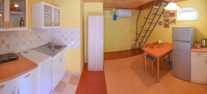 Central Brežice Chalet & Parking