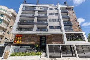 182J - 3 quartos a 100m da Praia de Bombas