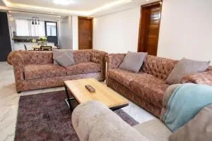 Falcon Residence - Karagari