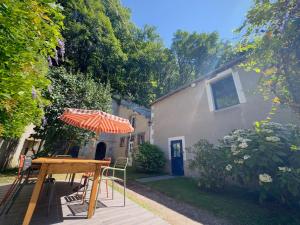 Maisons de vacances la Maison sous les Arbres - Duplex, jardin et spa : photos des chambres