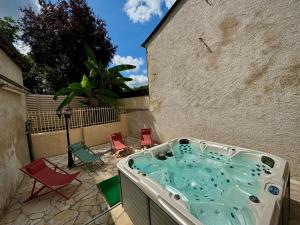 la Maison sous les Arbres - Duplex, jardin et spa
