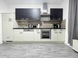 SWF111 - Komfortable Monteurwohnung Übergangswohnung - Fensterbach