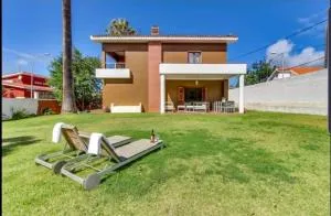 Villa Maruja - Pedro Álvarez