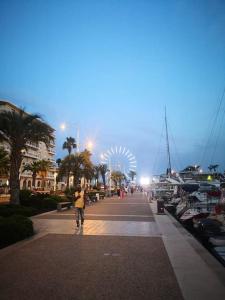 Fréjus Plage Paradis T1 cabine clim terrasse Wi-Fi