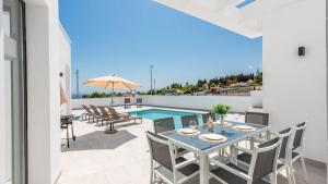 Villa Rosamar Nerja by Ruralidays