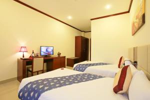 Ban Thach Riverside Hotel & Resort
