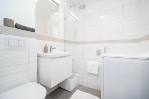 Amazing 2-bedroom with Terrace and Air-Condition