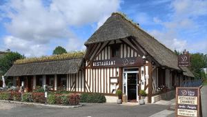 B&B / Chambres d'hotes Auberge du Vieux Tour Le Manoir : photos des chambres