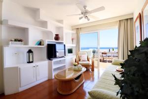 Apartamento con terraza vistas al mar