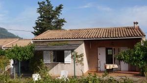 Maisons de vacances Gite au milieu des vignes g285 : photos des chambres