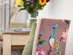 Bright & Airy Countryside Cabin Near Oxford, Perfect Getaway with Scenic Views - Pass the Keys