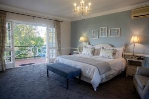 Tsitsikamma Village Inn