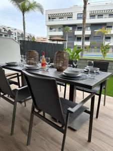 Vamos valentino golf with garden and Pool view