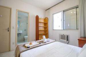 NVR62B - Quadra Mar, Sacada, 2 Dorm, Climatizado