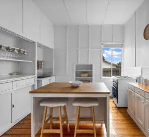 Canterbury Cottage - dog friendly - 旺萨吉