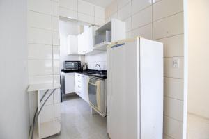 NVR62B - Quadra Mar, Sacada, 2 Dorm, Climatizado