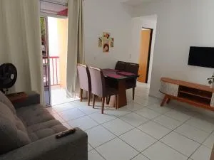 AP 102 Acolhedor situado na Zona Leste, com 3 quartos sendo 1 suíte - Socopo