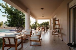 Blue Sky Villa in Crete