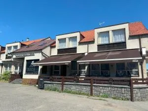 Restaurace a penzion U Jezírka - Ouběnice