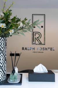 Ralph Poshtel Pratunam