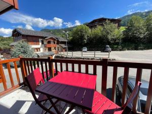 Appartement cosy au pied des pistes avec piscine et animaux admis - FR-1-505-206