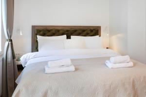 Design Park Residences - StayFLOK