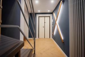 Blue Port Apartment