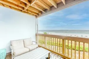 Ramsgate Harbor 48 - Carillon Beach