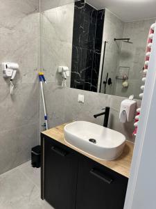Apartament Lux Kasprowicza z basenem SPA Siłownia