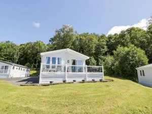 Bethany's Retreat - Skelmorlie