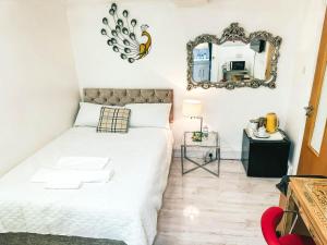 Luxury En-Suite Room in Prime Solihull Town Centre Location