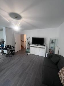 Maison de 100m2 a 5 minutes du centre de base du PSG