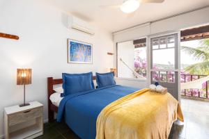 Duplex em Búzios com Suítes e Piscina | CLC 11