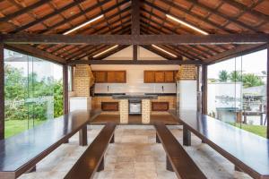 Duplex em Búzios com Suítes e Piscina | CLC 11