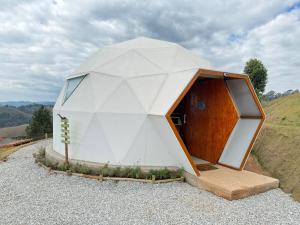 Domo Geodésico com AR-CONDICIONADO e banheira