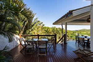 Mansão c Piscina a 400m da Praia Brava|Casa Ayana