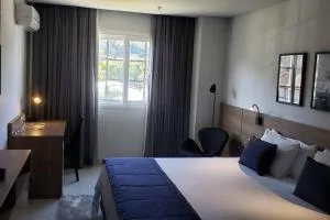 Suíte Granja Brasil alto padrão - Bom Sucesso