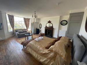 Croft House Apartments